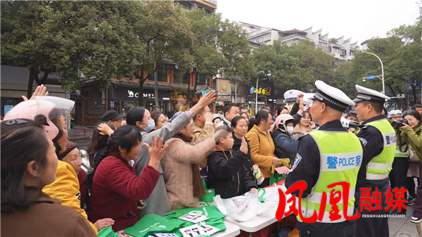 Still1203_00007.jpg Still1203_00007.jpg