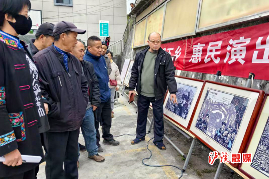 文旅广电局工美赋能乡村振兴 非遗技艺扎根乡土.jpg2.jpg