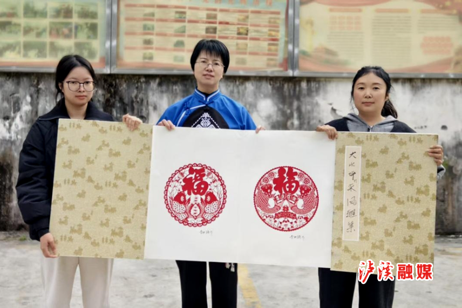 文旅广电局工美赋能乡村振兴 非遗技艺扎根乡土.jpg2.jpg3.jpg