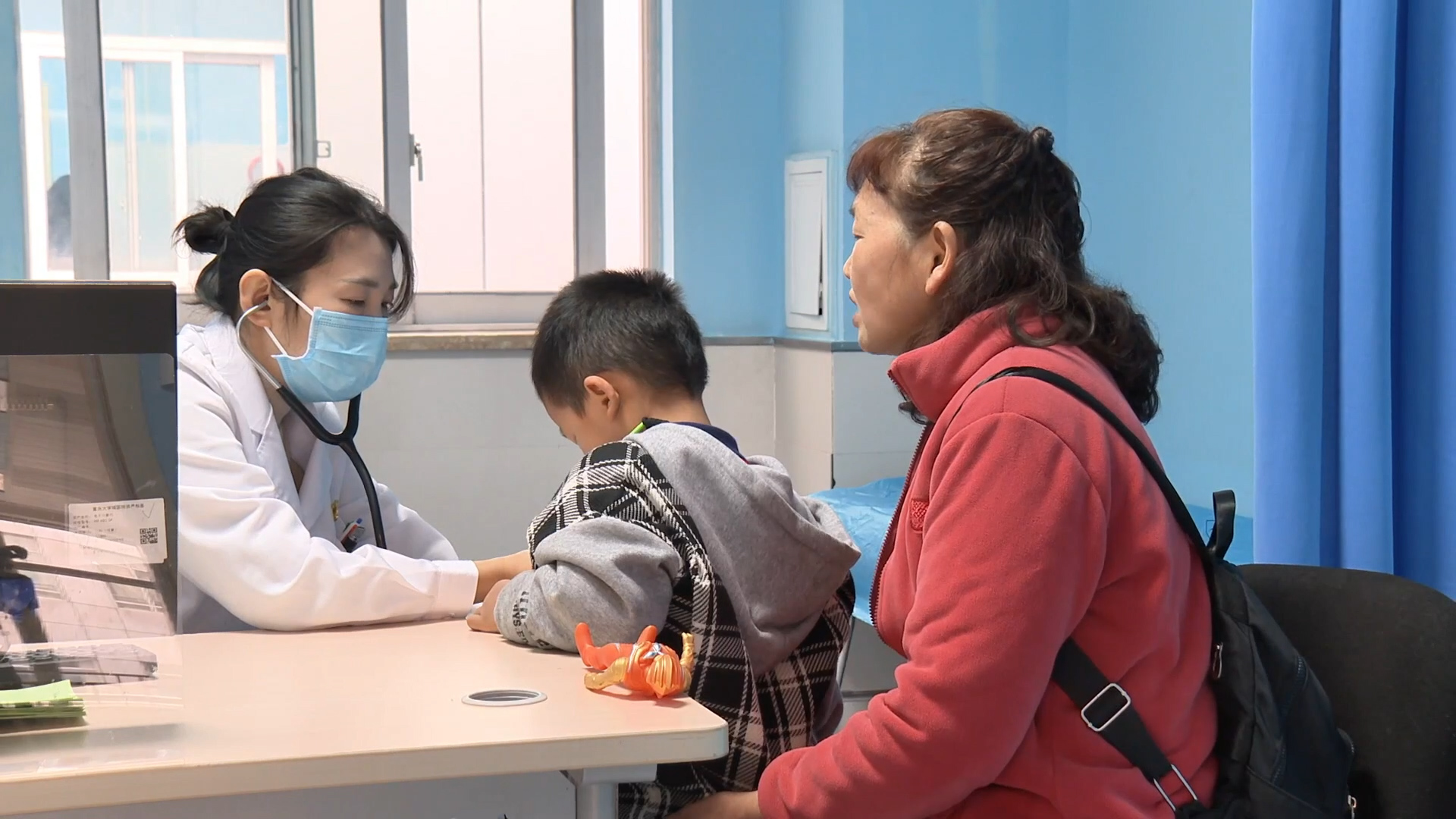 权威医生说：今年冬天孩子们如何有效应对流感