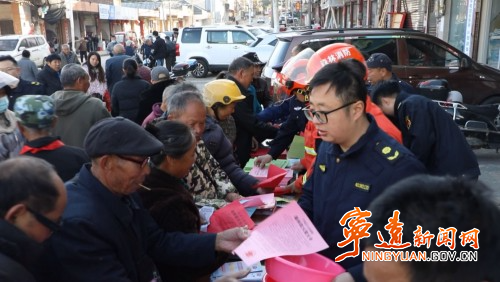 宁远：织密冬季“防火网” 守护群众安全过冬1_副本500.jpg