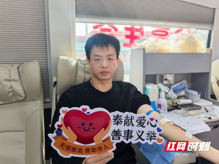 曾凡康.jpg 曾凡康.jpg