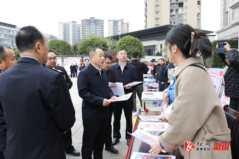 图片4.jpg 图片4.jpg