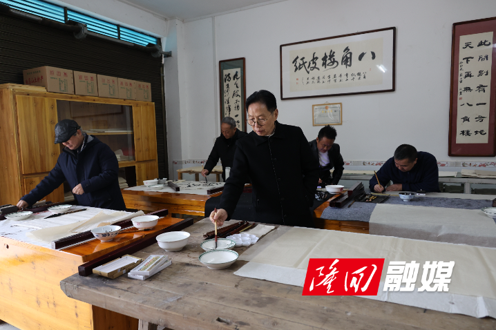 image_1764992614409.jpg image_1764992614409.jpg