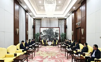 省政府与中国大唐举行工作会谈