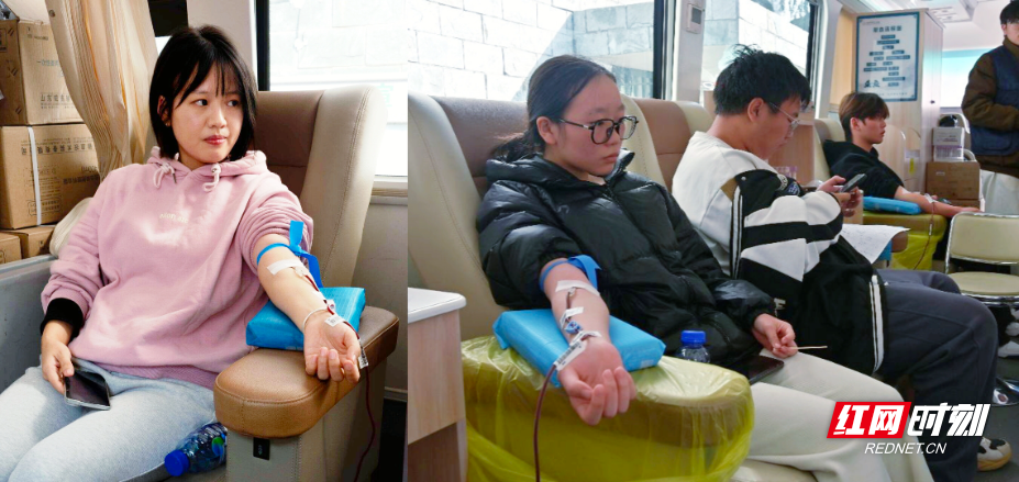 (学院辅导员陈田园与同学们在献血车上献血).jpg (学院辅导员陈田园与同学们在献血车上献血).jpg