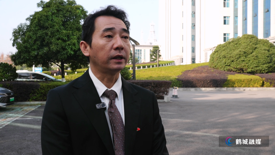 奋发进取 实干担当 为建设五省边际区域性中心城市核心区贡献力量.mp4_000244.093.png 奋发进取 实干担当 为建设五省边际区域性中心城市核心区贡献力量.mp4_000244.093.png