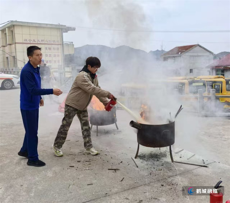 图片3.jpg 图片3.jpg