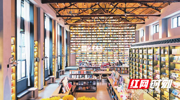 跟着新华书店游怀化② | 隆平书店：一间书店与一粒种子的回响