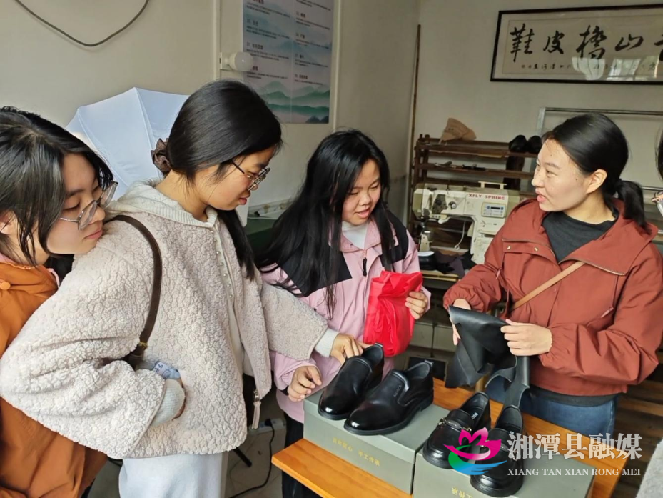 图片2.png 图片2.png