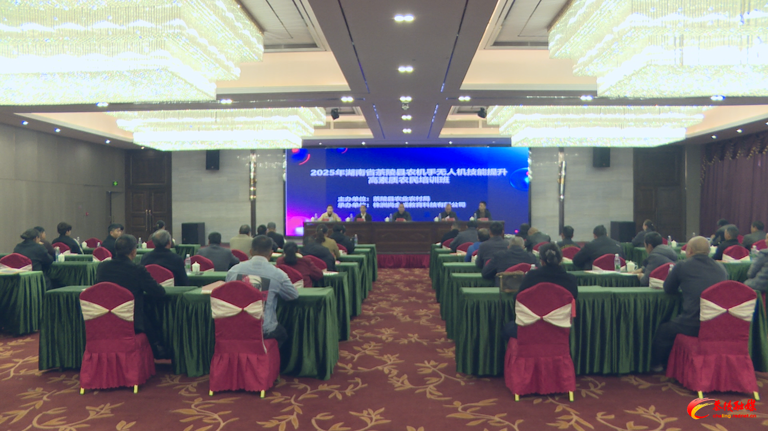 Still1212_00000_副本.png Still1212_00000_副本.png