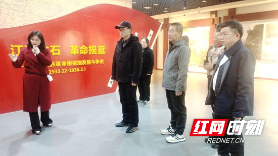 微信图片_20251211165411_10_882.jpg 微信图片_20251211165411_10_882.jpg