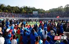 独具魅力的永州“野生”球场