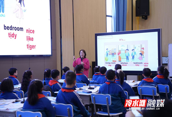 微信图片_20251216090106_262_251.jpg 微信图片_20251216090106_262_251.jpg