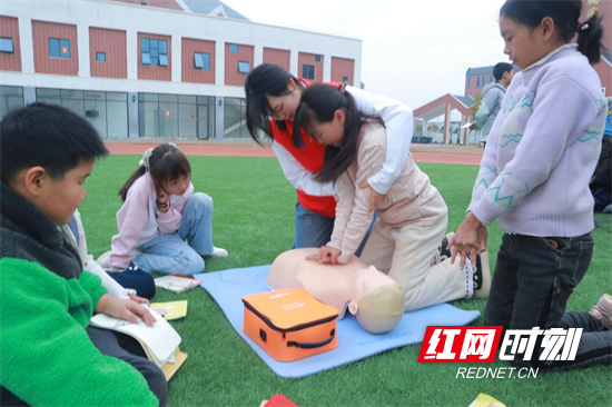 图片2.png 图片2.png