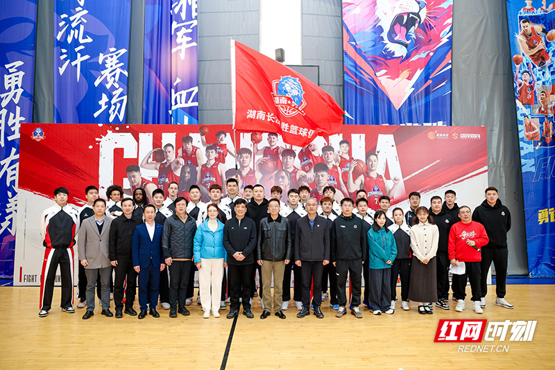 2T2A8022.jpg 2T2A8022.jpg