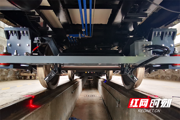 6-综合检测系统.png 6-综合检测系统.png