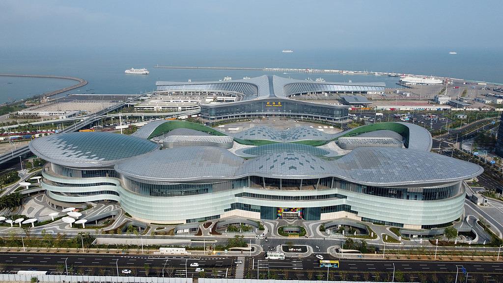 时政微观察丨潮起海之南，奋楫再扬帆