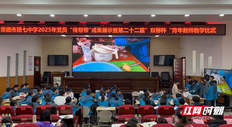 现场照片.jpg 现场照片.jpg