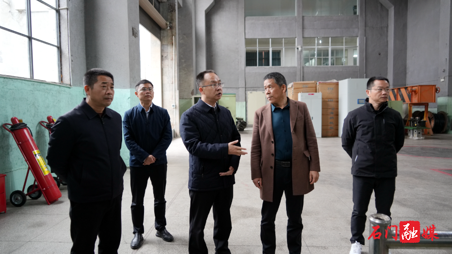 张世田调研重点工业企业2.jpg