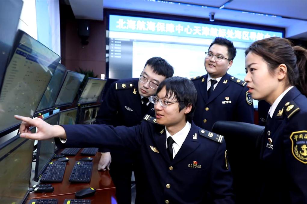 新年启新程——2026年第一天的劳动者剪影