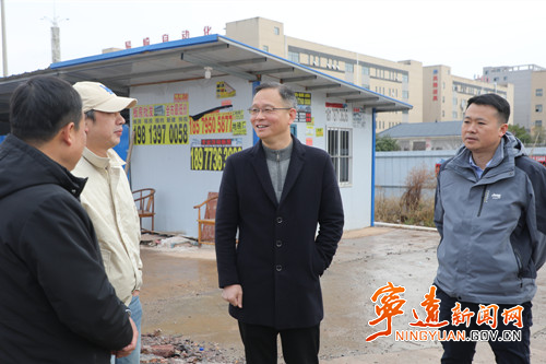 毛政:凝心聚力推项目 实干担当谋发展_副本500.jpg 毛政:凝心聚力推项目 实干担当谋发展_副本500.jpg