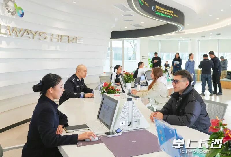 大泽湖国际人才社区将通过全链条服务，让人才真正感受到“此心安处是吾乡”的归属感与幸福感。