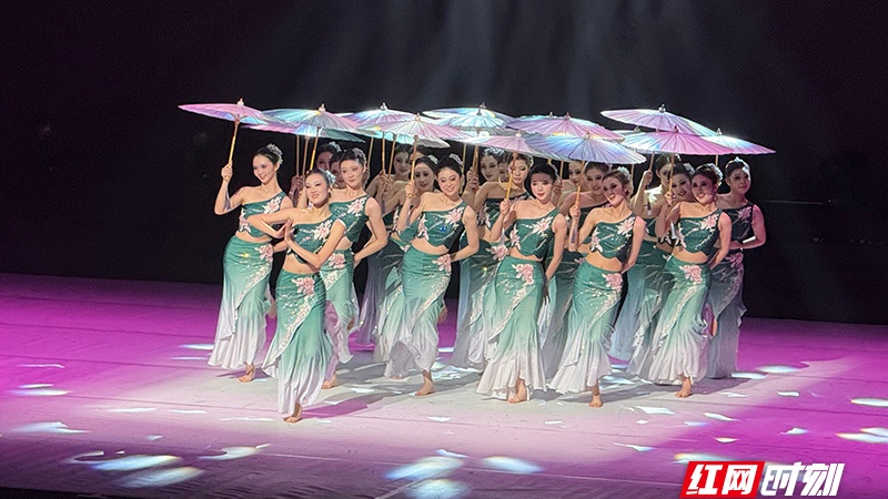 湖南工业大学美育成果《舞·韶光》绚烂绽放