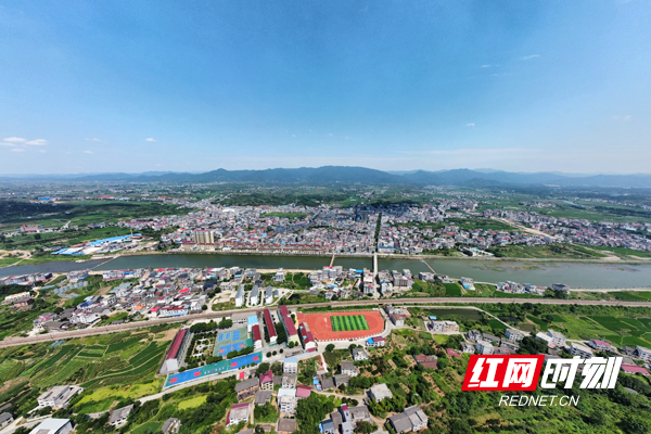 低庄镇.jpg 低庄镇.jpg