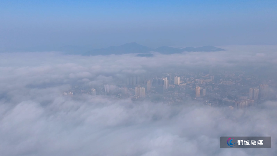 怀化市鹤城区：现平流雾景观 云海茫茫宛若天空之城（高清）.mp4_20260114_153304.138.jpg