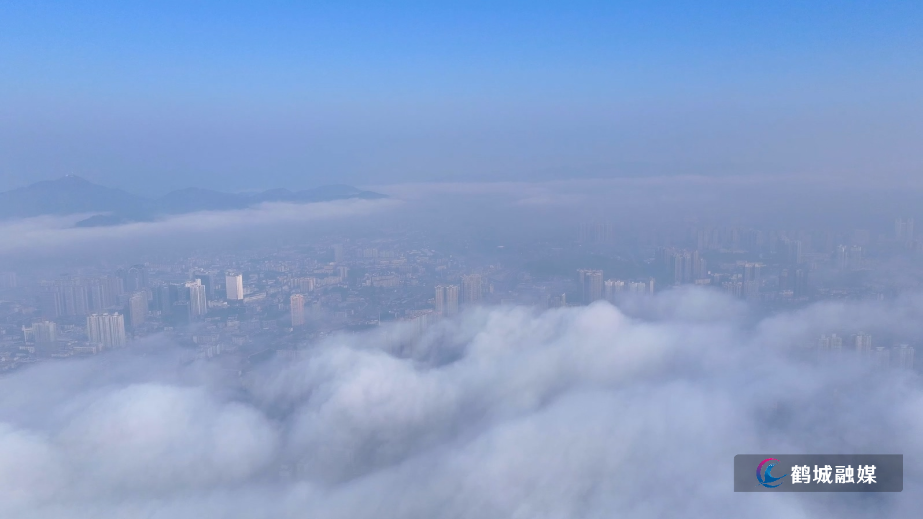 怀化市鹤城区：现平流雾景观 云海茫茫宛若天空之城（高清）.mp4_20260114_153307.963.jpg