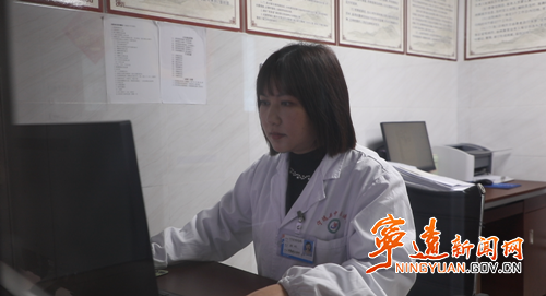 【代表风采】柏姣：以医者仁心 书写履职担当_副本500.png