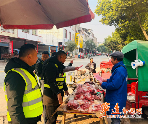 宁远县鲤溪镇：整治织就安全网 守护集镇烟火气_副本500.jpg