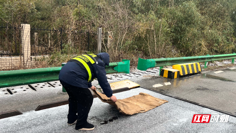 ca40bb525cf196e9a8b4ccf680bea36e.jpg ca40bb525cf196e9a8b4ccf680bea36e.jpg