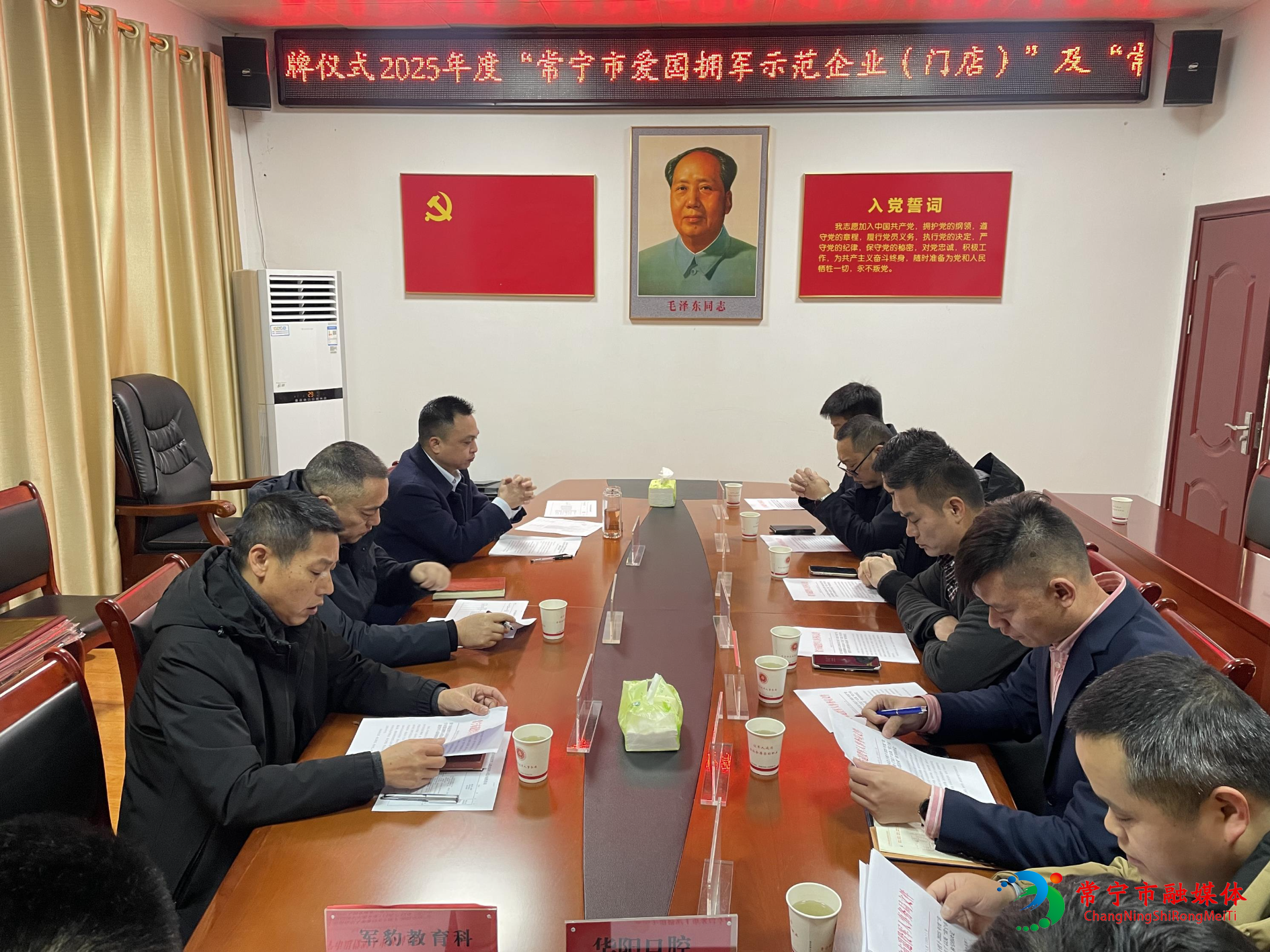 aa2a585b4773d3b46534e7457041b491.jpg aa2a585b4773d3b46534e7457041b491.jpg