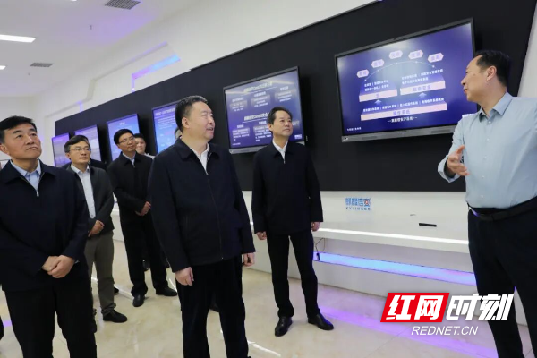 2025年4月,省政协主席毛万春率队在长沙围绕助力湖南省“十五五”规划编制工作开展调研。.jpg 2025年4月,省政协主席毛万春率队在长沙围绕助力湖南省“十五五”规划编制工作开展调研。.jpg