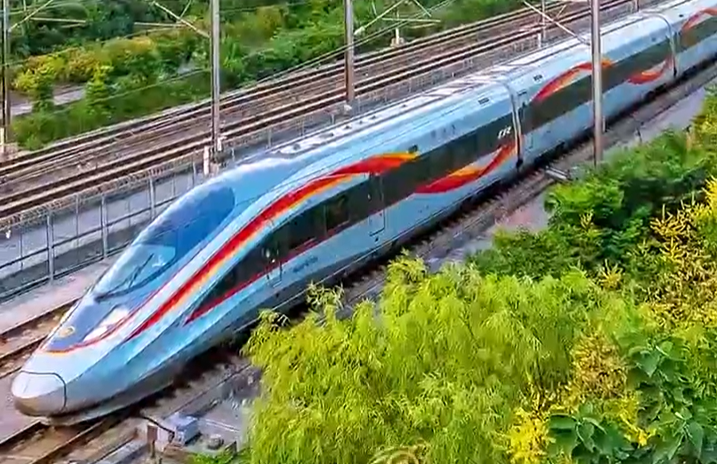 向新而行丨中国制造 更加“亮丽”