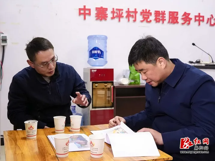 江涛在高村镇调研时强调：锚定发展定位 做强特色产业 奋力谱写乡村全面振兴新篇章