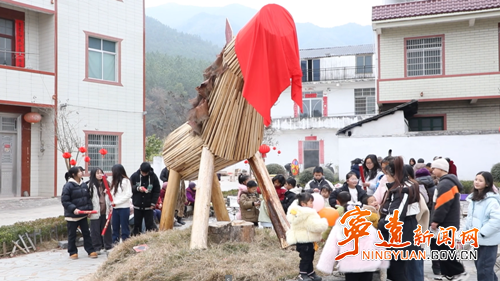 宁远:民俗闹春暖人心 乡村年味乐融融_副本500.png 宁远:民俗闹春暖人心 乡村年味乐融融_副本500.png