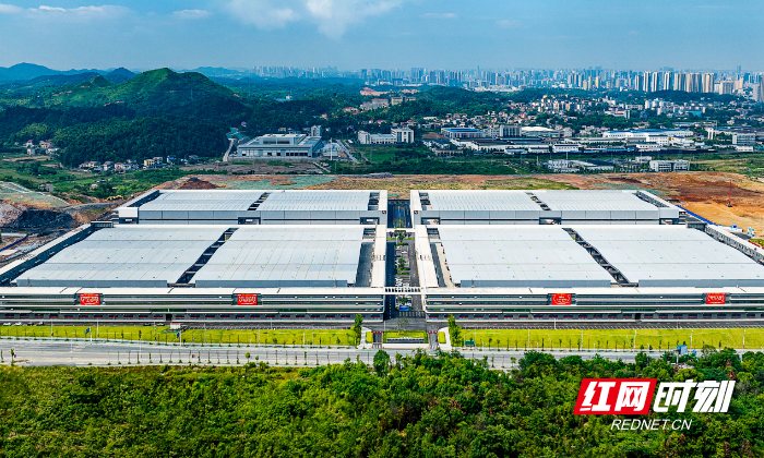 三一智慧钢铁城 胡子平-_1.JPG