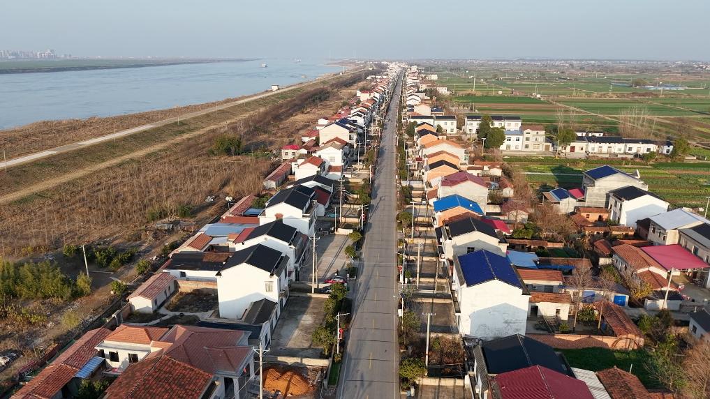 新春走基层·十村十年看长江之变丨湖南临湘长江村：碧水长流新渔歌