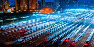 高铁动车大片上新！有科幻片那味儿了