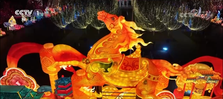 “特色集市+多彩民俗”勾勒新春活力图景 节前市场“热气腾腾”年味浓