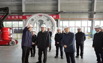 毛伟明在怀化调研