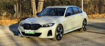 试驾华晨宝马i3：回归驾驶本质