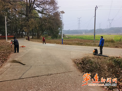 宁远县舜陵街道：以清洁焕新颜 以行动迎新春_副本500.jpg