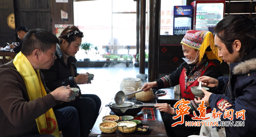 宁远：瑶乡特色年夜饭预订火热_副本500.png