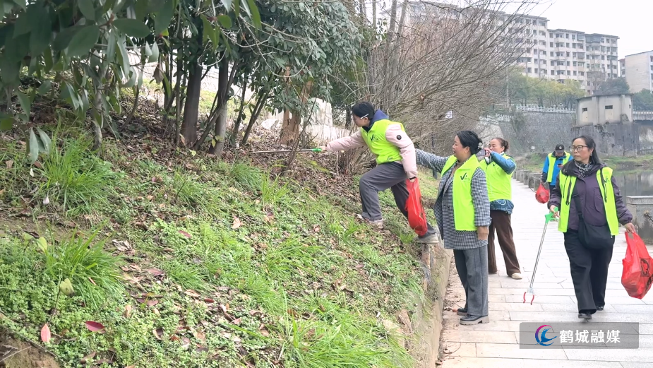 毛克文 寒冬暖溪畔.mp4_20260213_164719.862.jpg 毛克文 寒冬暖溪畔.mp4_20260213_164719.862.jpg