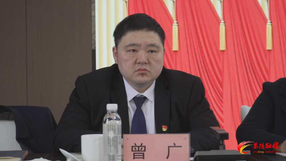 XAQMAXxaW3MA.png XAQMAXxaW3MA.png