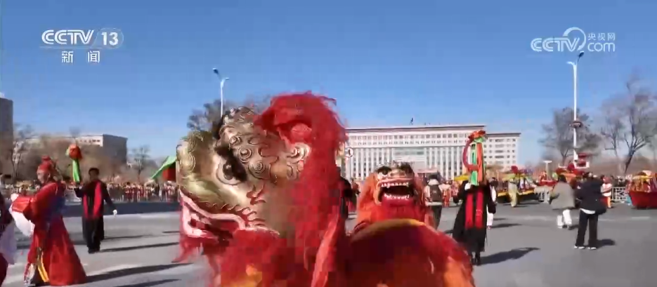 年货大集、多彩民俗让刻在DNA里的“年味”动了 “烟火气”里迎新春